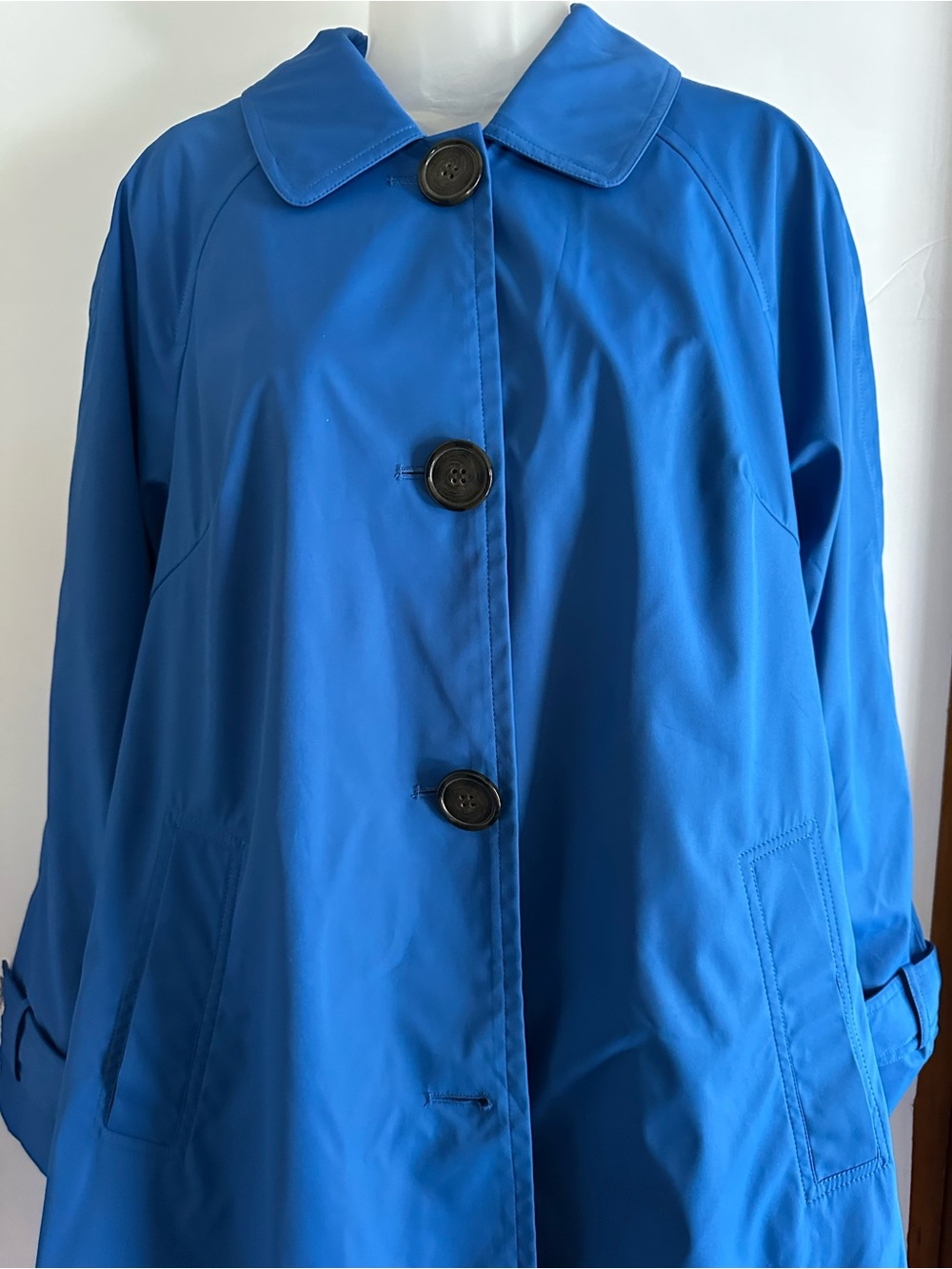 Dennis Basso Blue Raincoat M NWT Leopard Lined Scarf & Garment Bag